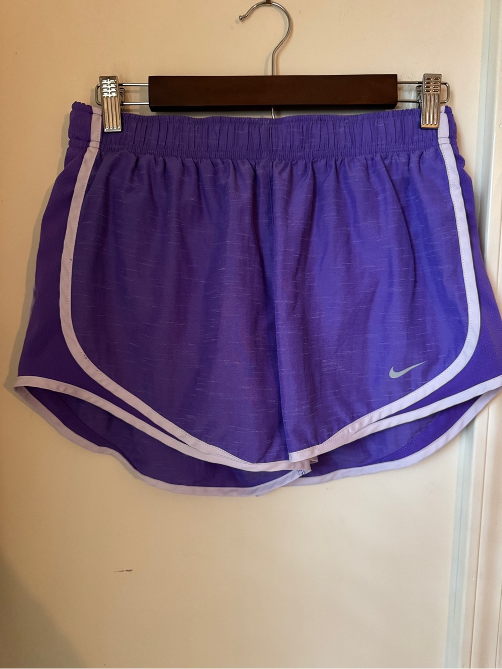 Nike Women's Dri-Fit Purple Athletic Running Shorts Size Medium